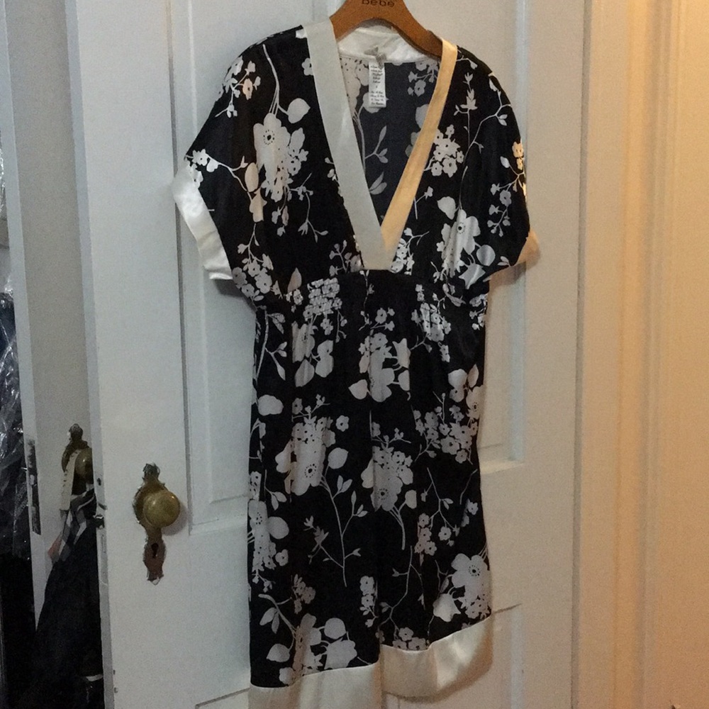 Barely worn Cinched waist tunic